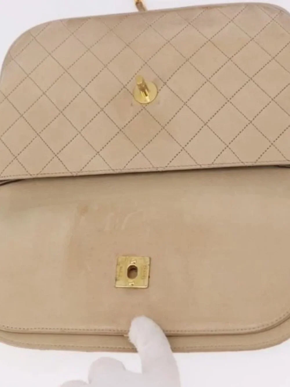 CHANEL Matelasse Chain Shoulder Bag Lamb Skin Beige Gold CC Auth 186875